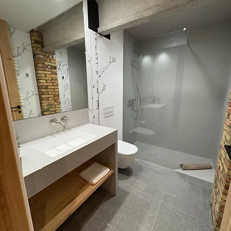 La Francesa De Eriste Apartmán *
