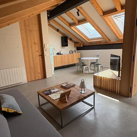 La Francesa De Eriste Apartmán